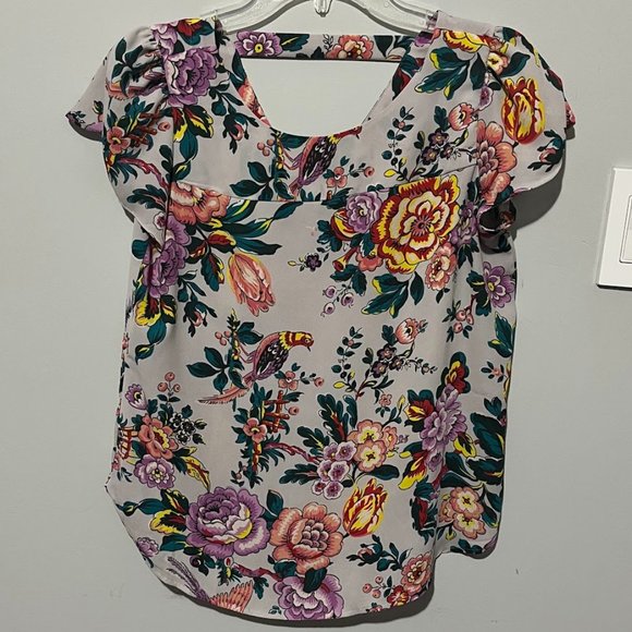 LOFT Tops - LOFT | Floral Blouse | Scalloped Sleeves | Open Back | XSP